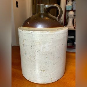 1 Gallon Stoneware Jug/Crock